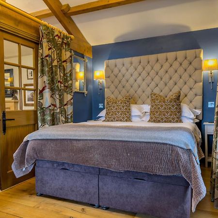 Duke Of Portland Boathouse On The Shore Of Lake Ullswater Ideal For A Romantic Break Pooley Bridge Exterior photo