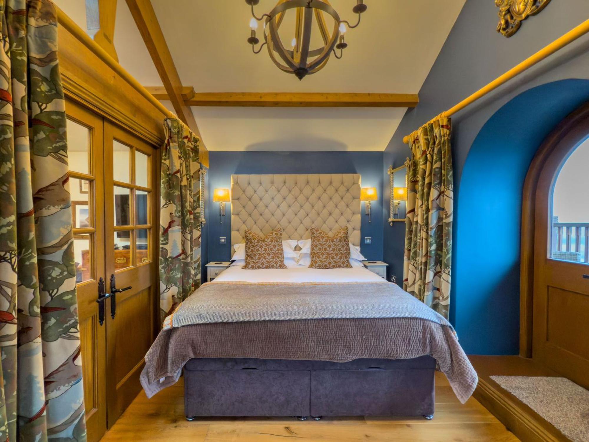 Duke Of Portland Boathouse On The Shore Of Lake Ullswater Ideal For A Romantic Break Pooley Bridge Exterior photo