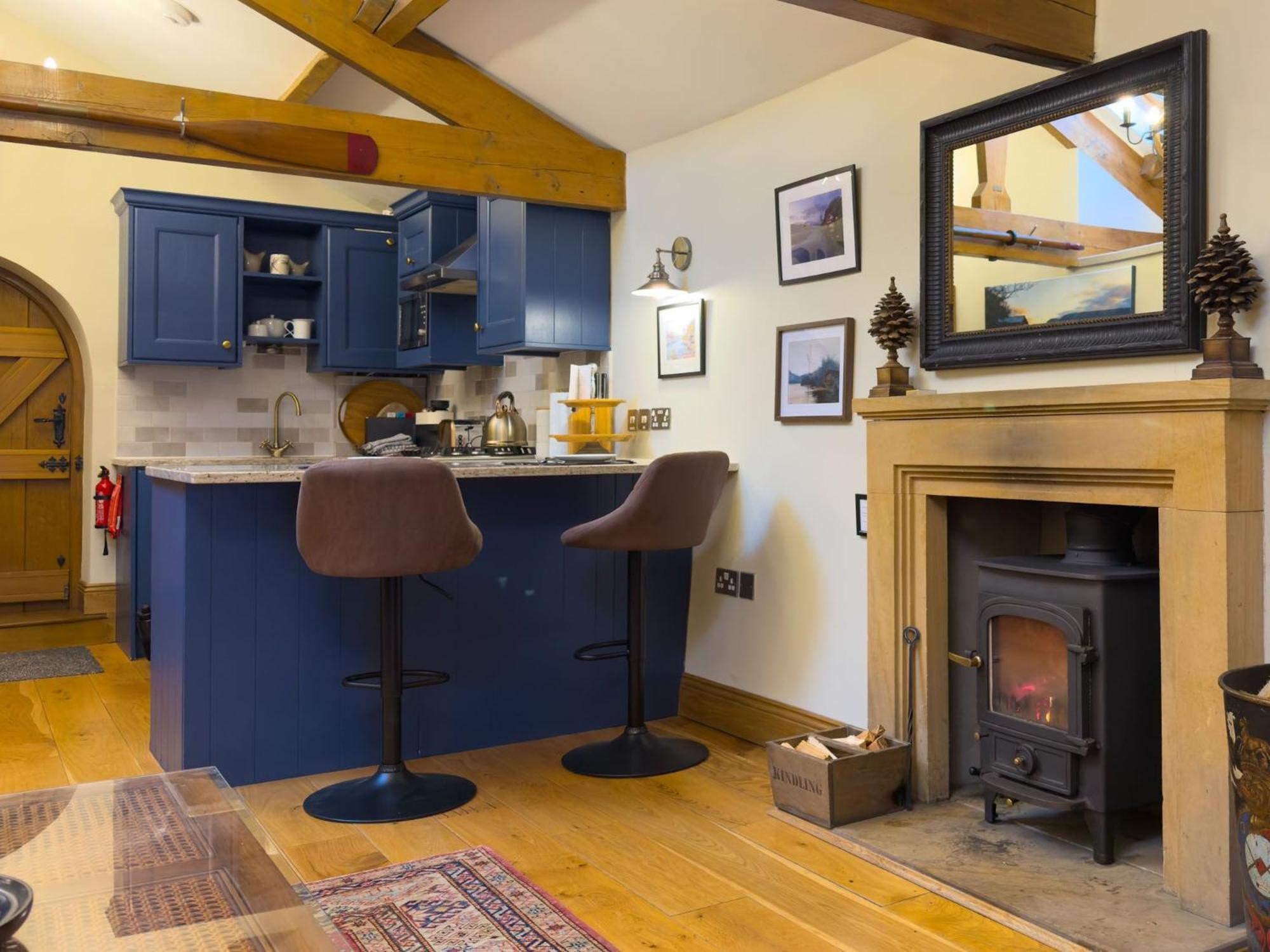 Duke Of Portland Boathouse On The Shore Of Lake Ullswater Ideal For A Romantic Break Pooley Bridge Exterior photo
